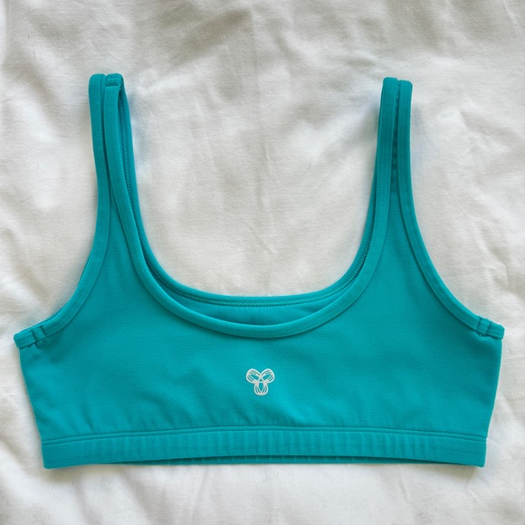 Aritzia TnAction TNABUTTER™ MINI BRA TOP - Picture 3 of 4